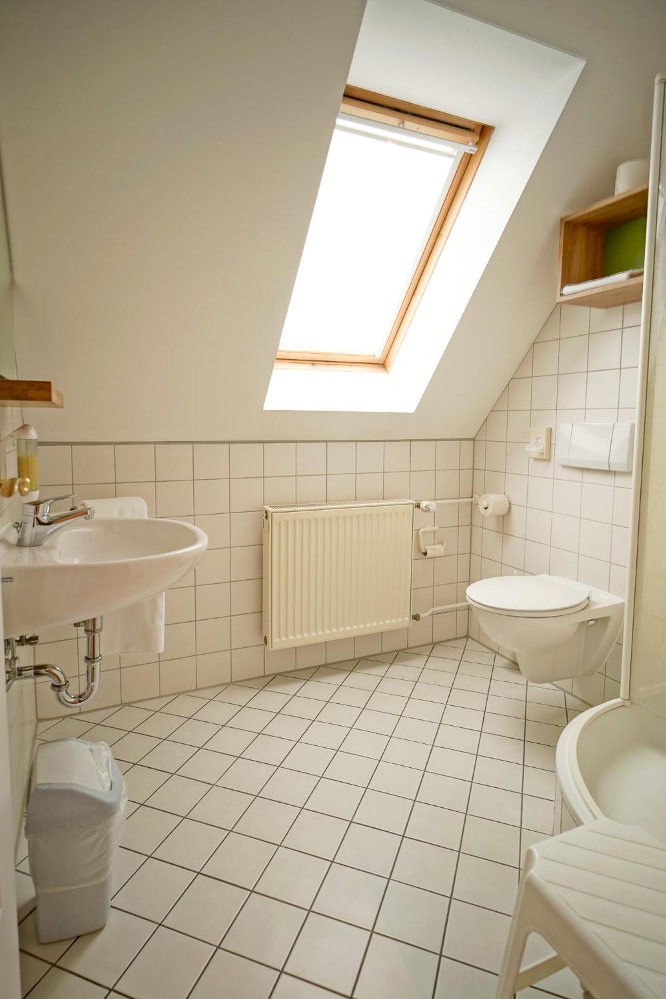 Hotel Lindenhof Bielefeld Esterno foto